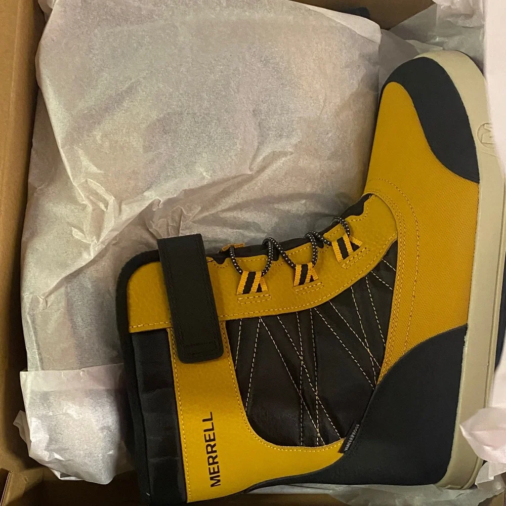 Merrell Men's Black and Yellow Rain Boots